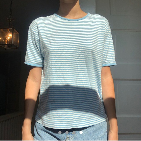 striped baby blue/white t-shirt - Picture 4 of 4